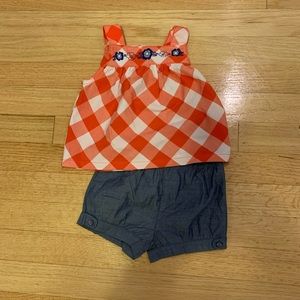 Carter’s Just for You outfit. 6 months. NWT! 💕